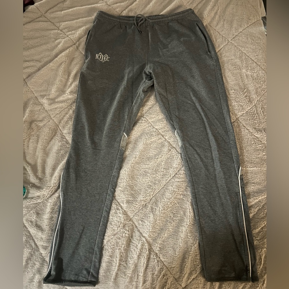 DoYouEven Men's Gray Joggers, Size XL